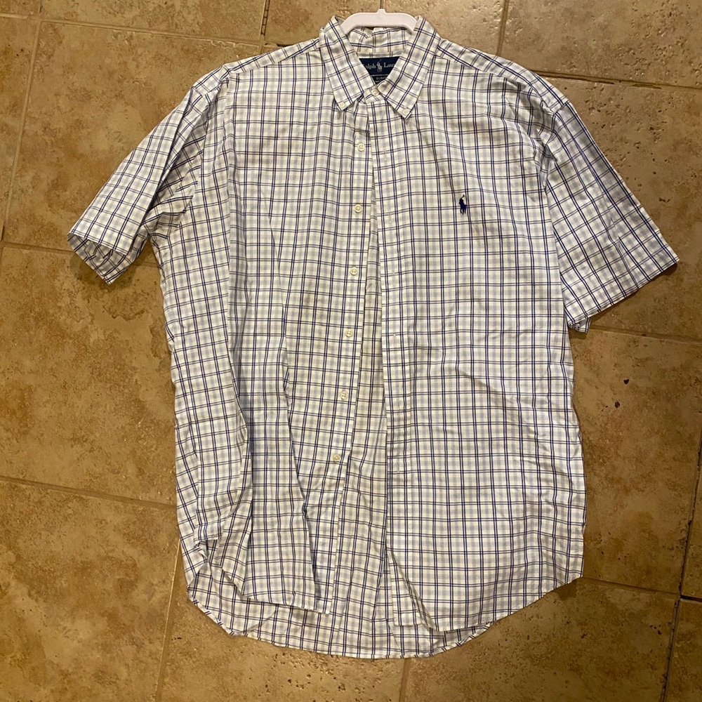 Beautiful Ralph Lauren Short Sleeve shirt